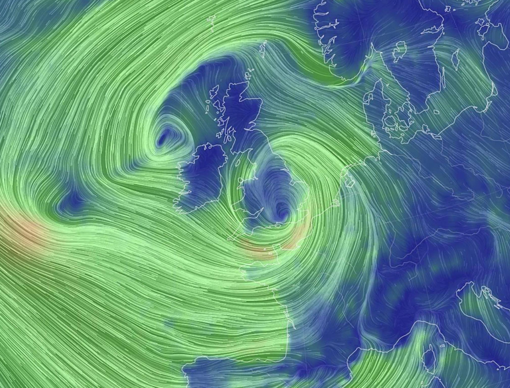 La carte de prévision montre les vents (en vert) de la tempête Ciarán